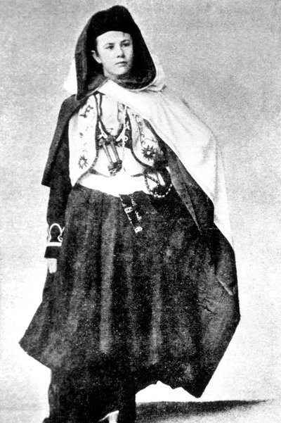 Exploradora suiza Isabelle Eberhardt con traje árabe, c.1897 de Unknown